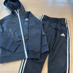 adidas キッズ ジャージ 黒 フード付き
