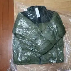 未着用　タグ付き　GU　ヒートパデッドスタンドカラーブルゾン　S