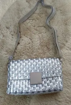 Item thumbnail for item eb677945-5cf9-44f3-a8a3-fef2ac443393