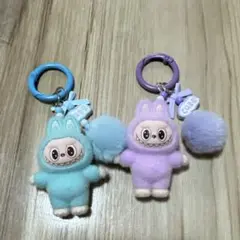 大人気　Labubu ラブブ　マスコット　キーホルダー　2個セット　水色紫