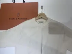 新品未使用品　UNITED ARROWS ニット セーターのサムネイル