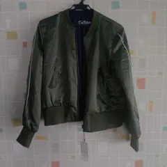オリーブグリーン MA-1 ボンバージャケット マウジー