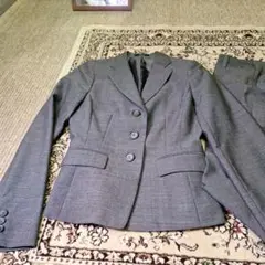 即日発送COMME CA ISM グレー ビジネススーツジャケットとパンツM