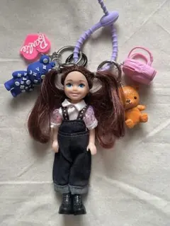 韓国　人気　ドールチャーム　バッグチャーム　じゃらじゃらキーホルダー　バービー