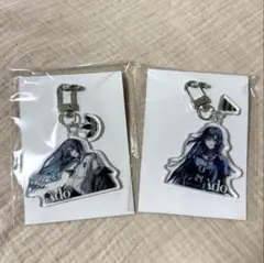 Ado adidas アクリルキーホルダー 2種セット - メルカリ