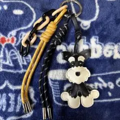 【極美品】犬のキャラクターキーホルダー