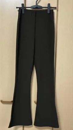 フレアパンツ ブラウン　シールームリン