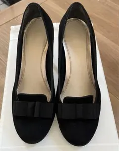 リボン付きブラックハイヒール 24.5cm