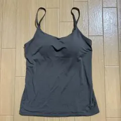 【美品】UNIQLOエアリズムブラトップ