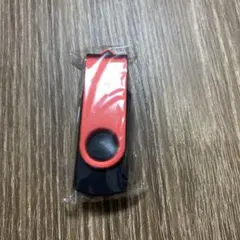 USBメモリー 8GB