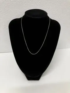 ゴールドカラー チェーンネックレス