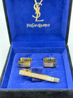 新品　Yves Saint Laurent ネクタイピン カフス セットのサムネイル