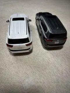 ホワイト・ブラック SUVミニカーセット