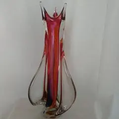 Item thumbnail for item d2287537-7649-42a9-9c67-d2585572d63e