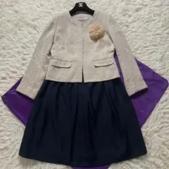 コムサイズム セットアップ L ベージュ 紺 コサージュ付 スーツ