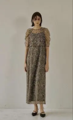 LE'RURE リルアー スリーブレススカラップドレス カーキ - メルカリ
