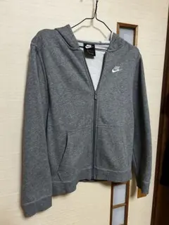 Nike フルジップパーカー 155〜160サイズ グレー