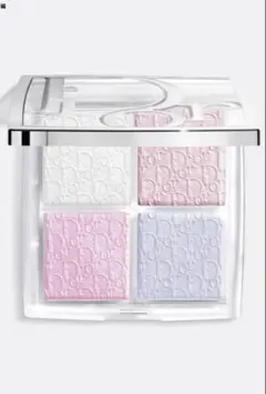 Dior バックステージ グロウ マキシマイザーパレット 002