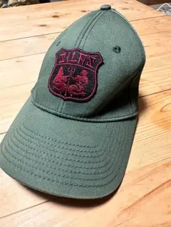 オリーブグリーン刺繍ロゴキャップ