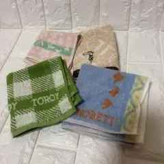 【新品未使用】タオルハンカチ　4枚セット　汗拭きタオル　レディースハンカチ