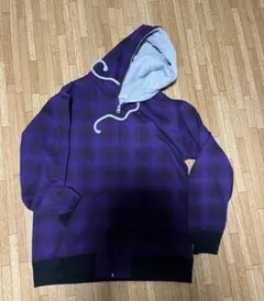 BKSB 紫のパーカー L