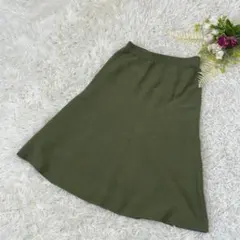 〝センスオブプレイス〟膝丈ニットフレアスカートウエストゴム 無地　緑　楽ちん