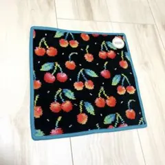 新品 ファミリア ハンカチ さくらんぼ チェリー リアちゃん 完売 フェイラー フェイラー ファミリア コラボハンカチ リアちゃん - メルカリ