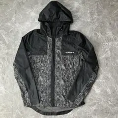 adidas ナイロンジャケット 総柄 黒 M
