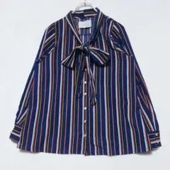 ノアールレーベル ボウタイ ストライプブラウス 総柄 ネイビー（M）上品のサムネイル