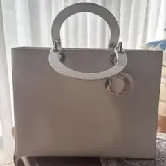 Christian Dior パテントレザー トートバッグ（ショルダー付）のサムネイル
