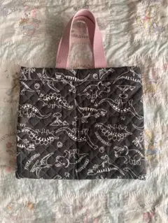 ハンドメイド♡トートバッグ　マチなし　恐竜柄キルティング生地