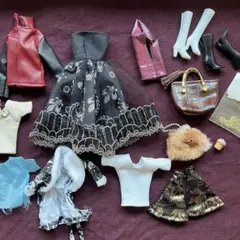 バービー　アウトフィット　洋服　まとめて