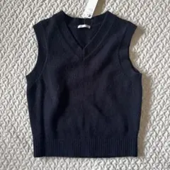 ☆新品未使用・GU ニットベスト Mサイズ