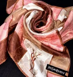 イヴサンローランスカーフ膝掛けハンカチスカーフ　花✖️ロゴ✖️透かし　シルク混　新品