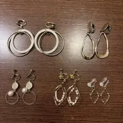 イヤリング5セット+ネックレス1本