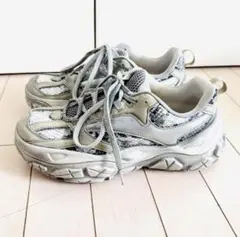 ZARA パイソン柄 ダメージ加工　厚底スニーカー グレー