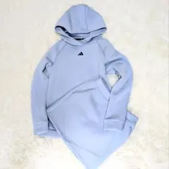 【美品】adidas　アディダス　ダンボールニット フード付きセット ブルー