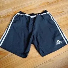 adidas ハーフパンツ M 黒