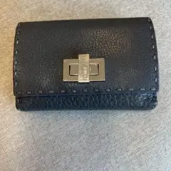 フェンディ セレリア　財布