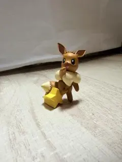 ポケモン イーブイ フィギュア 星付きのサムネイル