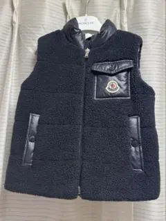 【美品】モンクレール ベスト 2歳