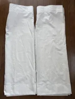 [中古]リリカラ オーダーレースカーテンW2530×H1000のサムネイル