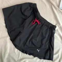 PUMA ランニング用フレアーショートパンツ スコート 黒テニスウェアーサイズSのサムネイル
