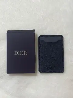 Item thumbnail for item 0fb40b9c-8ed3-46bd-a008-d2df6325b7b6