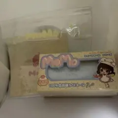正規品　訳ありmomo モモ　スクイーズ ロールケーキ ストロベリー味