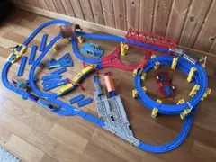 プラレール　まとめ売り　レイアウト　駅　車両基地　鉄橋　Uターン　2種作製可能