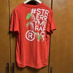 赤 Tシャツ
