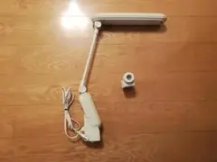 【中古】ツインバード　アーム型　デスクライト