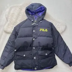 【FILA】ダウンジャケット S ITALIAロゴ ワッペン　ブラック×パープル