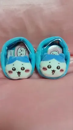 ちいかわ　窓付きおかおミニポーチ　ハチワレ2個